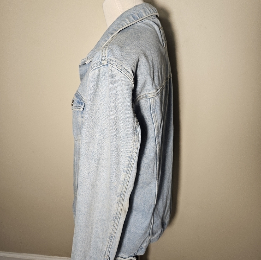 Forever 21 Los Angeles light wash denim jacket womens size s. - Picture 13 of 16